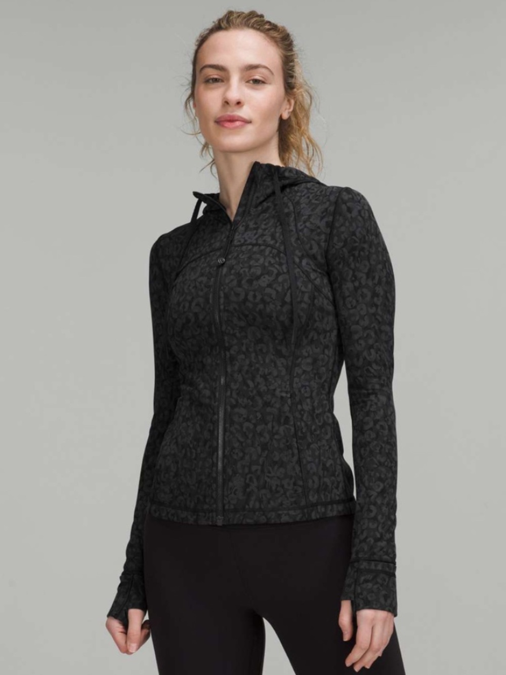 Lululemon Define hooded jacket wild thing camo deep coal size 8